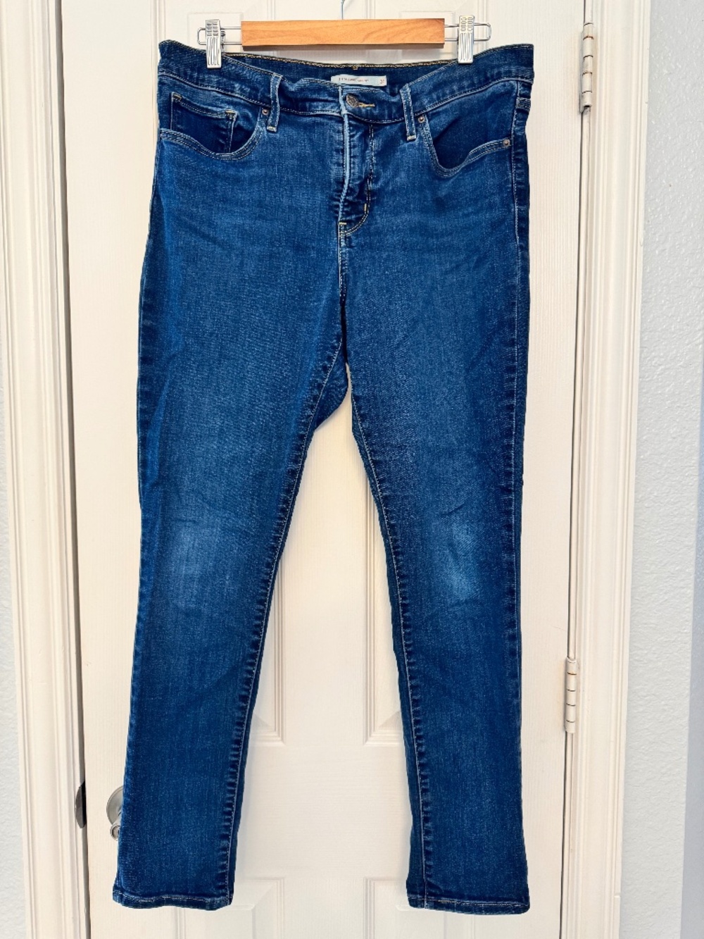 Levi’s 311 Shaping Skinny Jeans